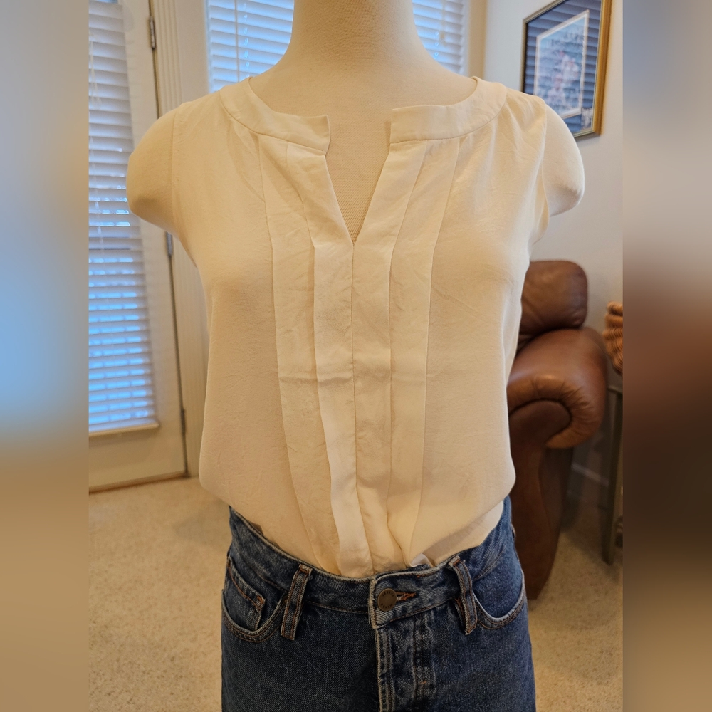 Kate Spade 100% Silk Sleeveless Blouse Or Tank Top